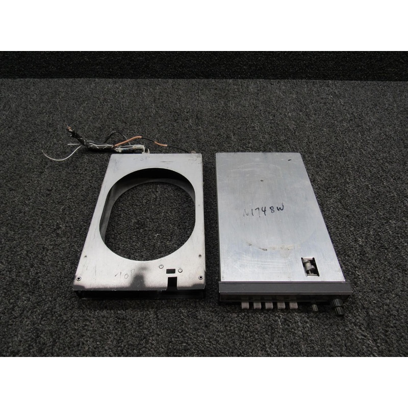 066-1072-00 King Radio KR-87 ADF Receiver w Tray, Mods (14 or 28V) (Core)
