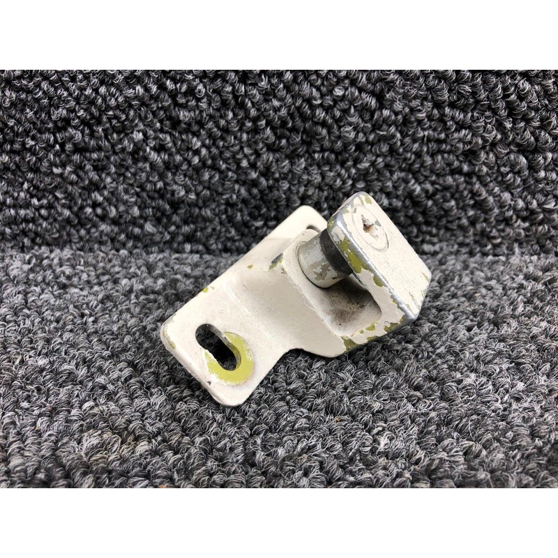 43715-2 Rockwell 112A Lower Cabin Door Latch Support RH
