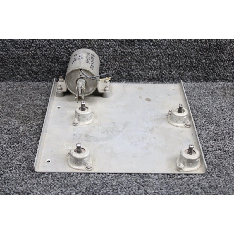 Beechcraft King Air 65-A90 Directional Gyro Mounting Tray