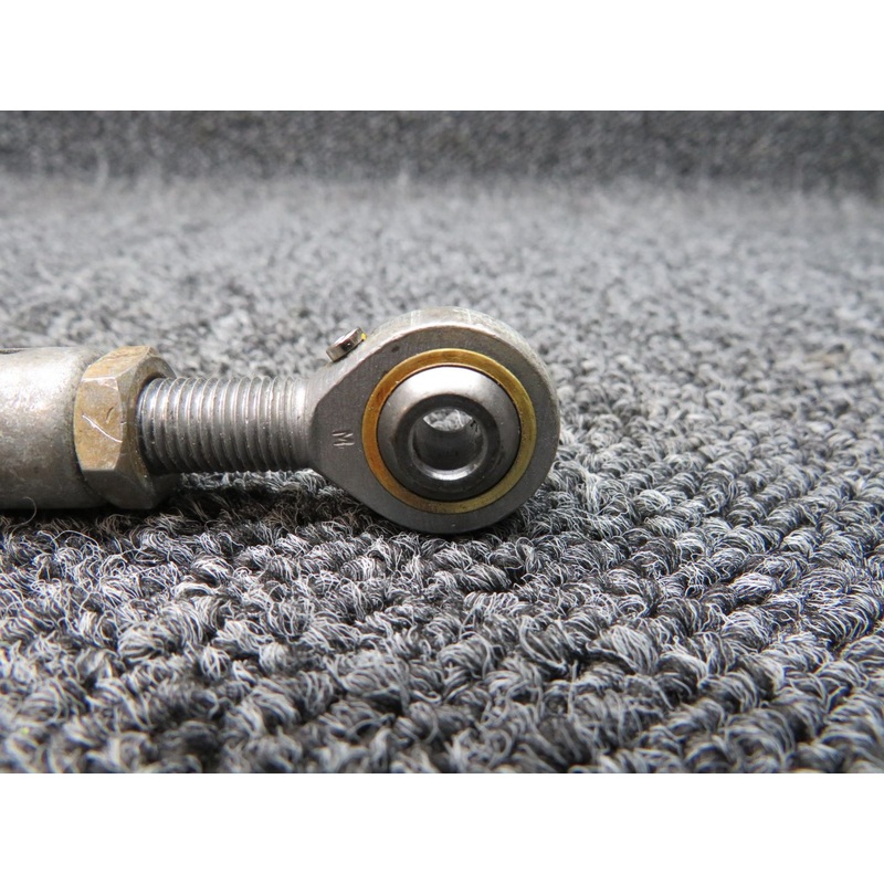 RE4F6-2 / MD46-16MFG Beechcraft BE-77 Steering Tube Rod and End RH