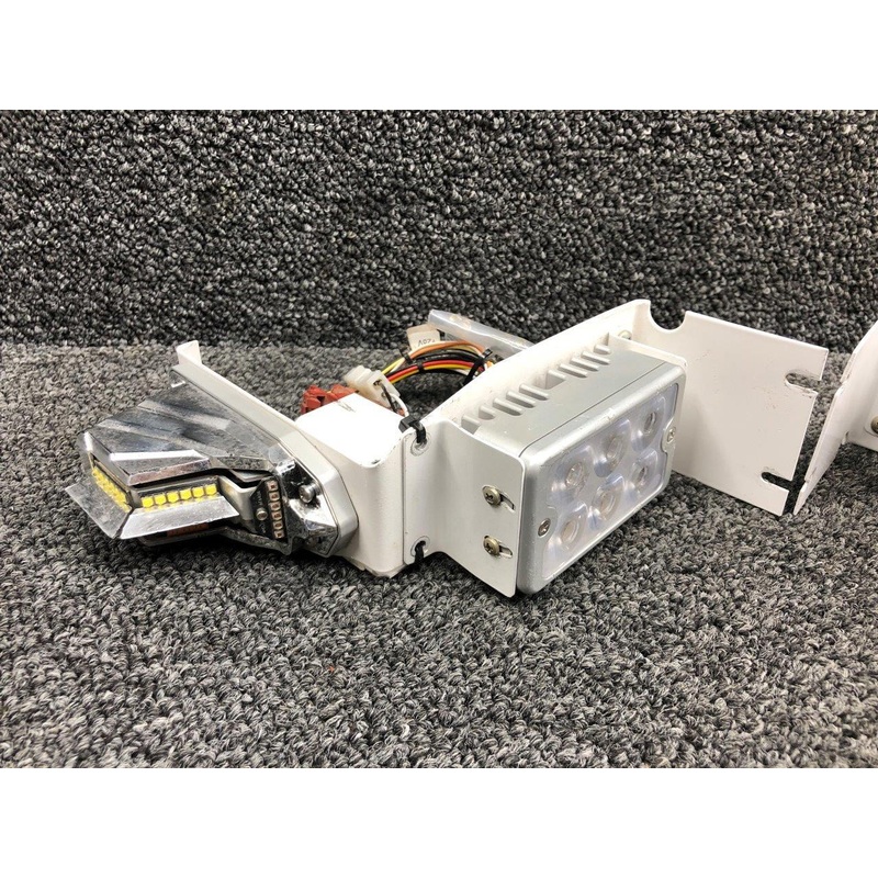 01-0771125-20 Whelen 7112520 LED Position & Recognition Light Set W/ STC (28V)