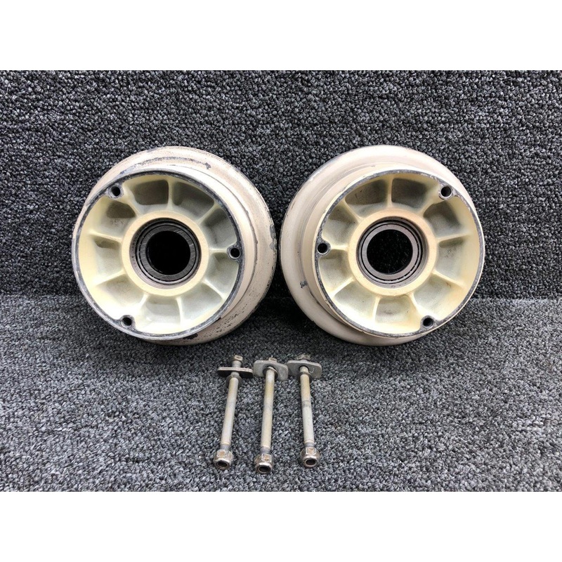 40-83B Cleveland Main Wheel Assembly 6.00-6