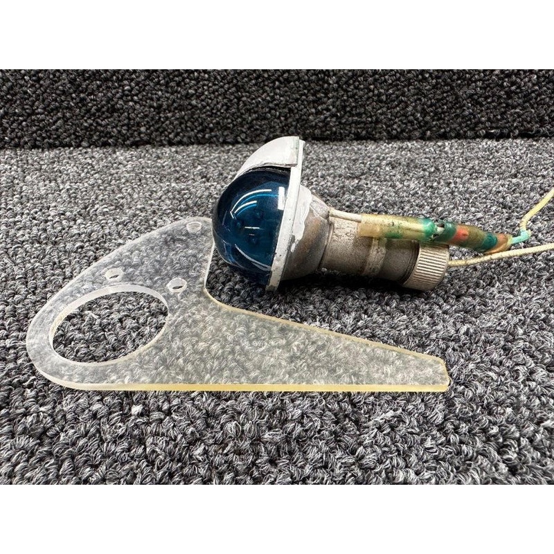 A1285G-12 (Use: AN3033-2) Grimes LED Navigation Light RH with Deflector