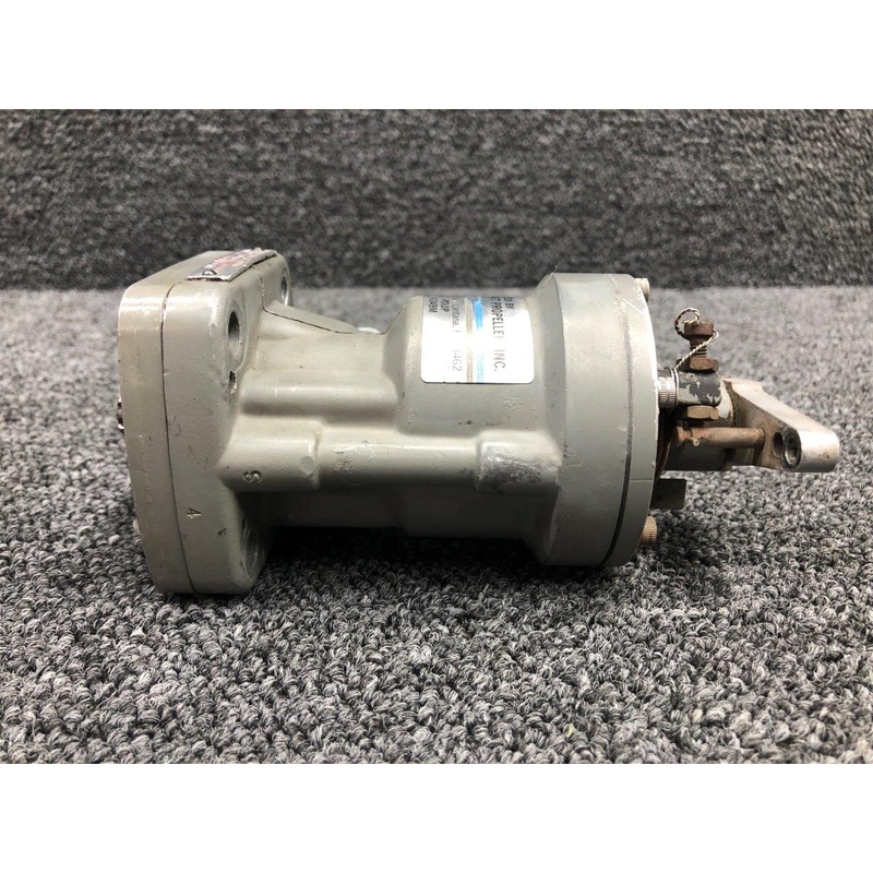 C290D3J/T18 Lycoming O-360-F1A6 McCauley Propeller Governor Assembly