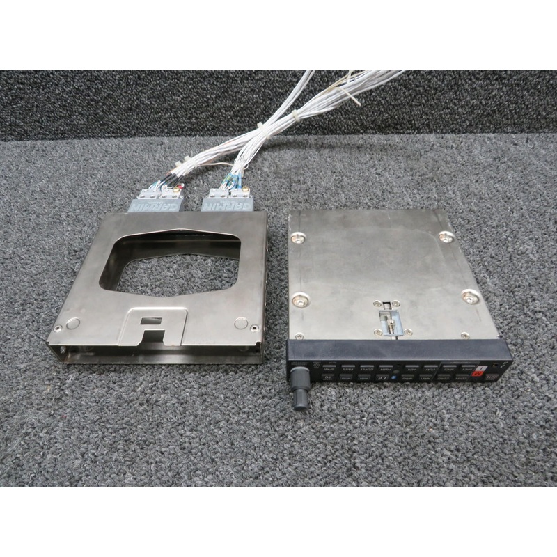 011-02385-40 Garmin GMA-350C Bluetooth Audio Panel w Tray (Volts: 14 or 28)