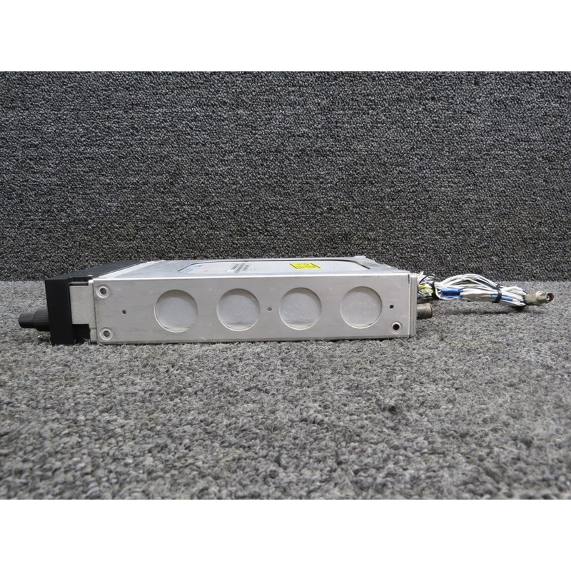 069-01034-0101 Bendix King KLN-94 GPS Unit with Tray (Volts: 14, 28)