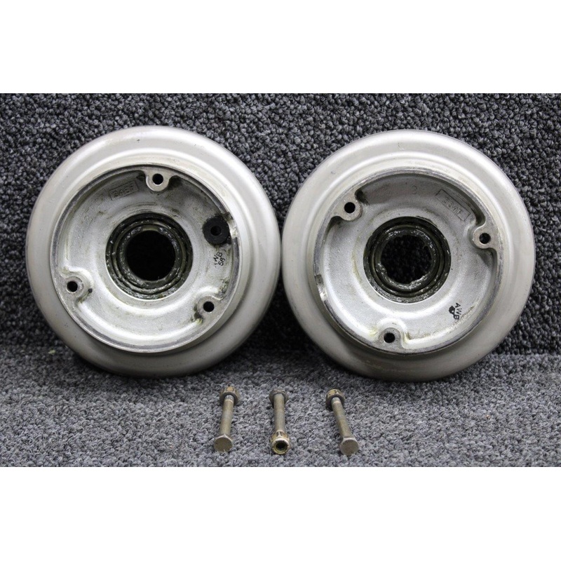 40-78B Cleveland 5.00-5 Main Wheel Assy