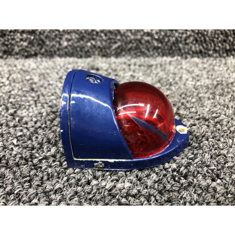 A-1280-2 / A-6177 Beechcraft 95-B55 Navigation Lens W/ Wedge