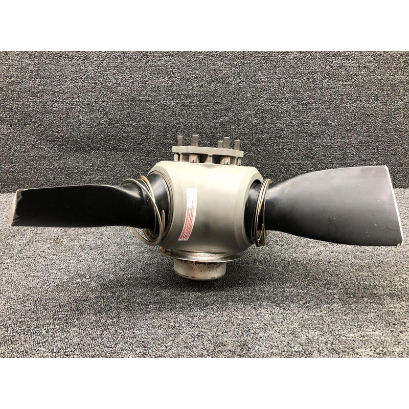 B3D36C424-D McCauley 3 Blade Propeller Hub W/ Logs (Prop Struck) (CORE)