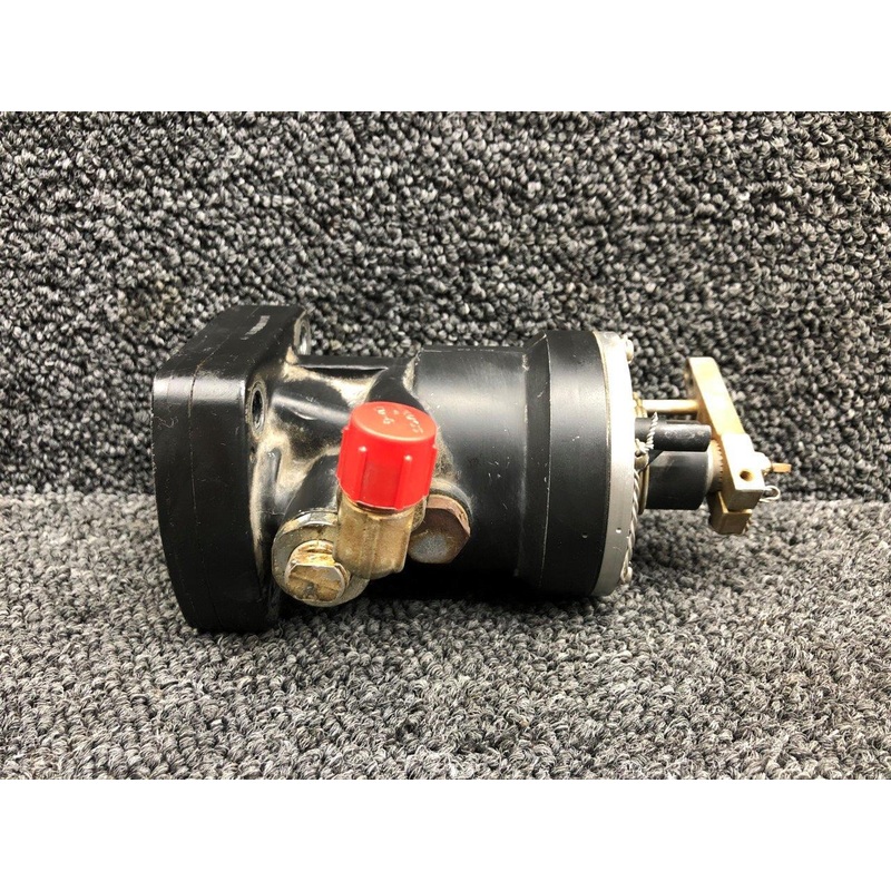 DCFU290D2A/T2 Continental IO-470-VO9 McCauley Propeller Gov LH (Prop Struck)