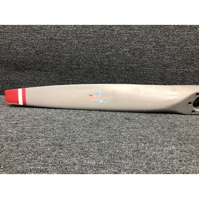 1C172/EM7453 McCauley 2 Blade Propeller (No Logs) (PROP STRUCK, CORE)