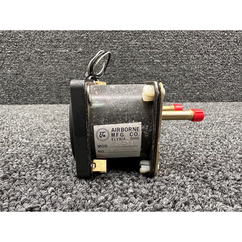 1G9-38 Airborne Suction Gauge Indicator (Lighted with 13 Volts)