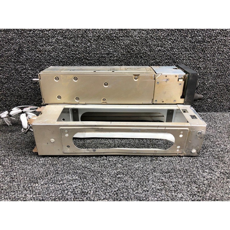 622-2080-011 Collins VIR-351 Navigation Radio with 2 Trays