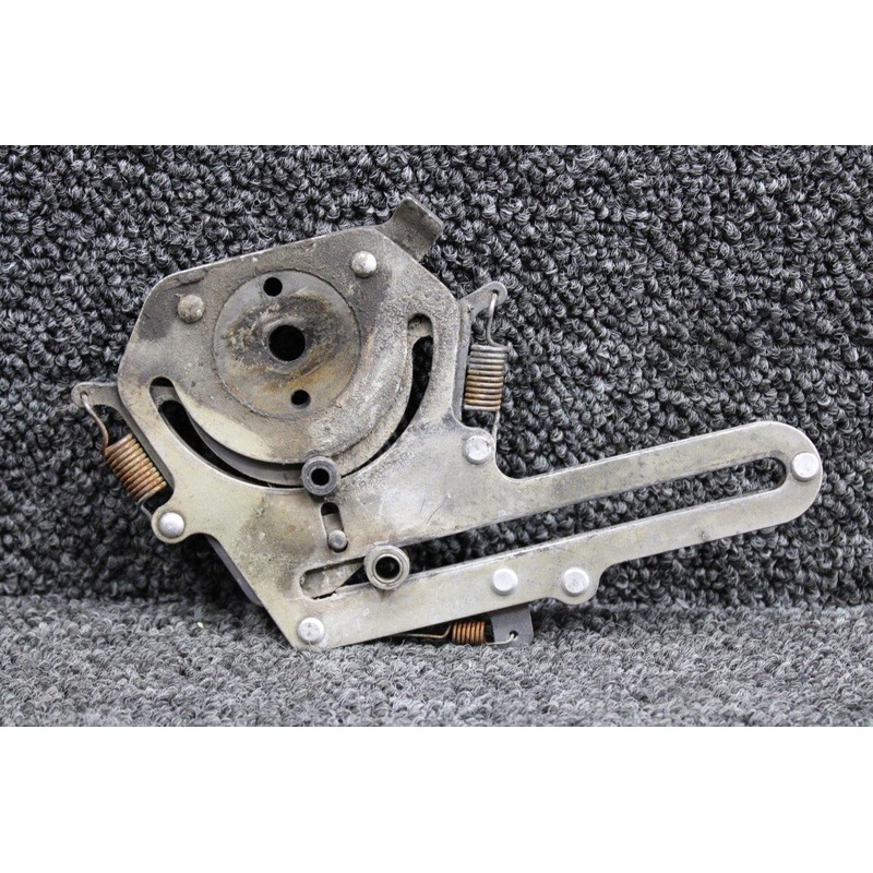101-910083-33 (Alt: 101-910083-19) Beechcraft 200 Override Assembly