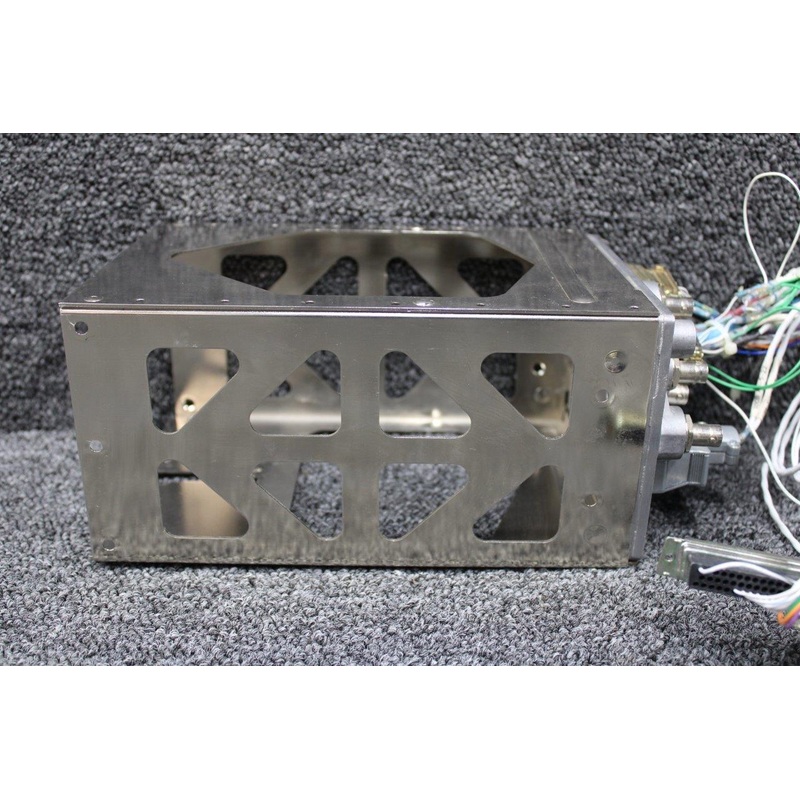115-00345-00 Garmin GNS-530 Mounting Tray Assembly with Connectors