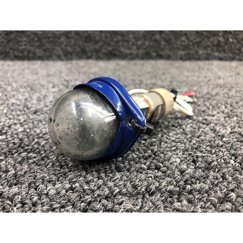 A-2064-1073 (ALT: 472-736) Grimes Tail Light Assembly W/ Lens & Retainer