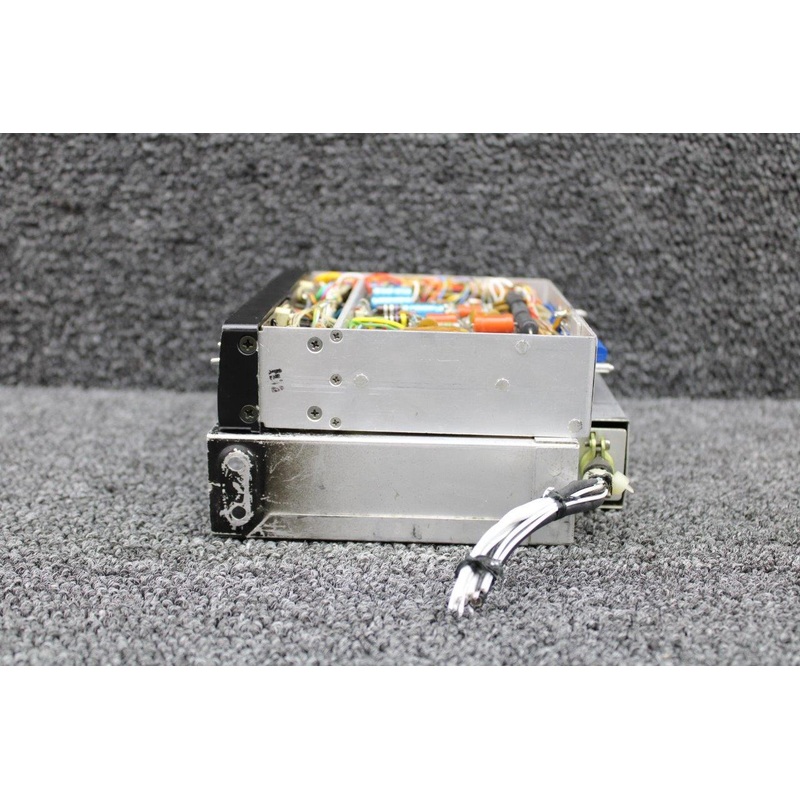 066-1024-00 King Radio KMA-20 Marker Beacon / Audio Panel W/ Tray (14/28V)