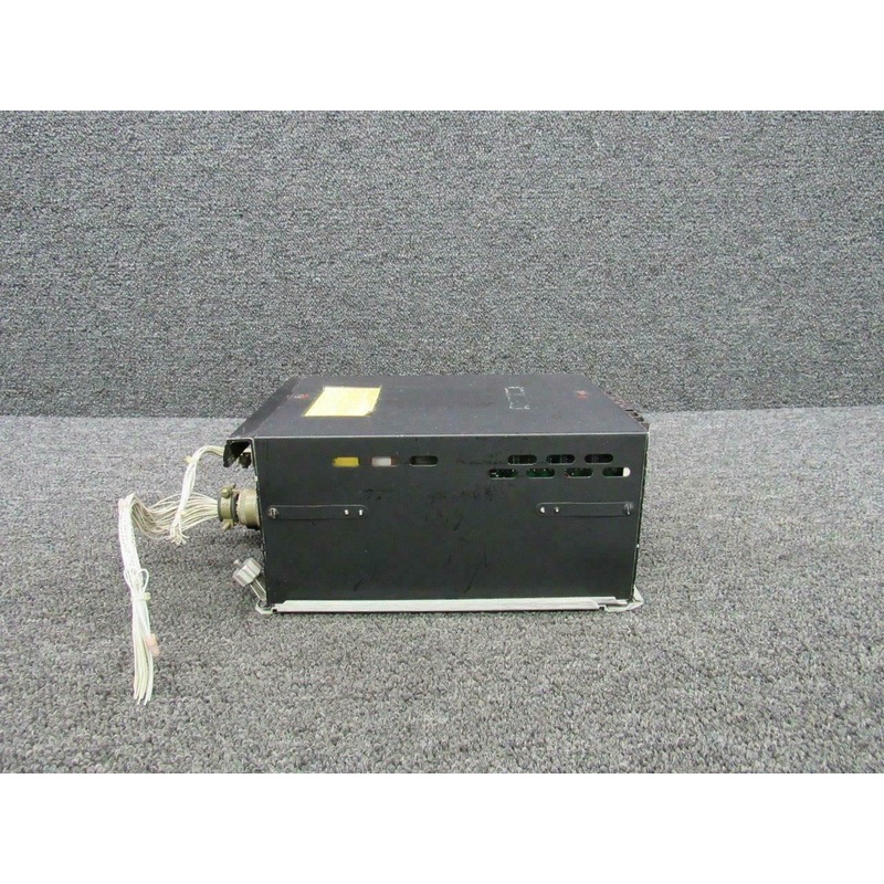 066-1037-08 King Radio KDM-705A DME Transceiver (Volts: 28)