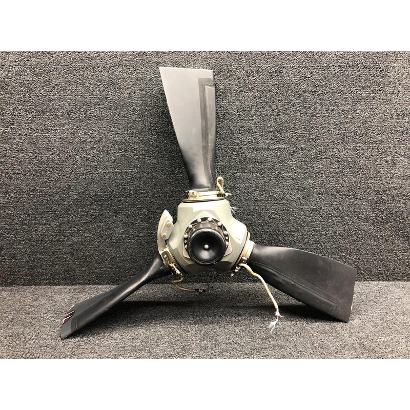3FF32C501-B/G-90UMB-0 McCauley Three Blade Propeller w Logs (Prop Struck, CORE)