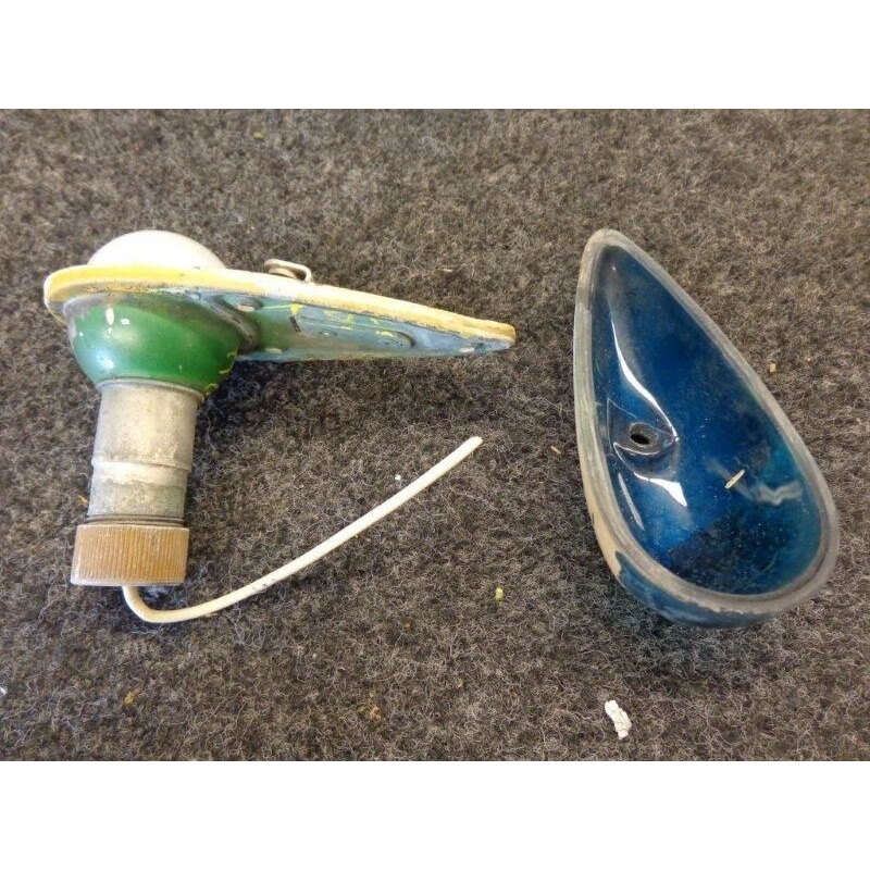 B3307-1 Beechcraft 95 Lamp Assy Upper RH (Volts: 28)