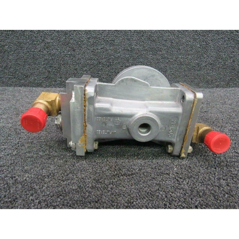 2P4303 Air Tractor AT-301 Oil Filter Housing Assy