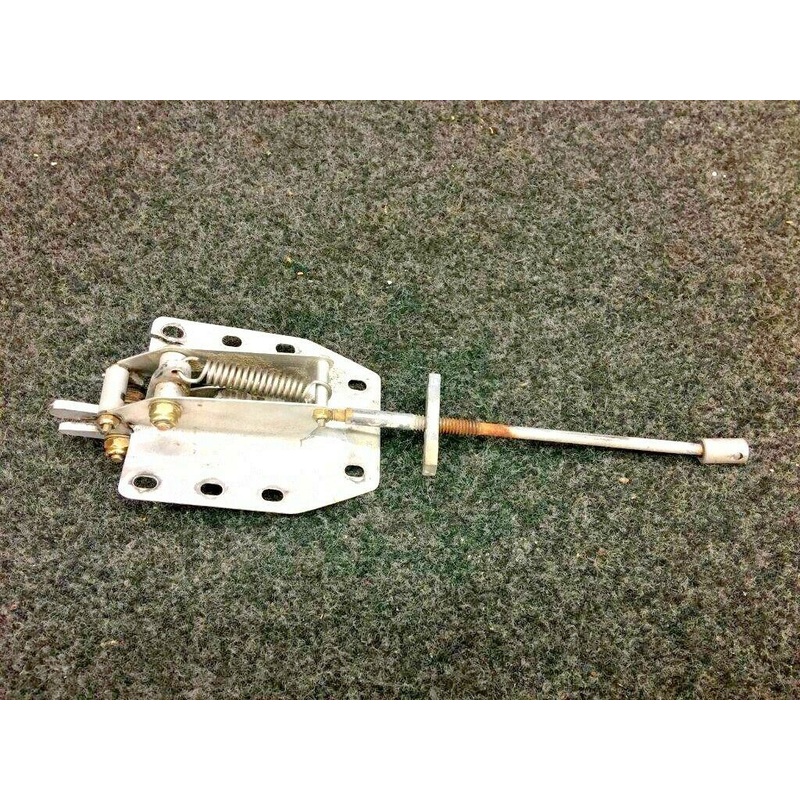43700-1 Rockwell 112 Latch Assy Aft LH