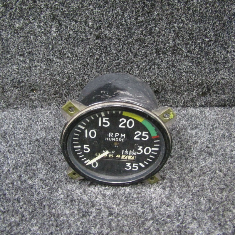 827556 Stewart Warner Tachometer