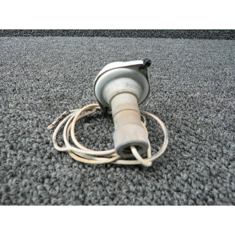 A2064 Cessna 120 Grimes Navigation Tail Light W/ Lens and Retainer (Volts: 14)