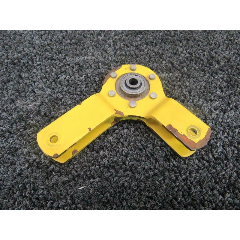 70168-1 Air Tractor AT-301 Bellcrank Engine Controls Assembly