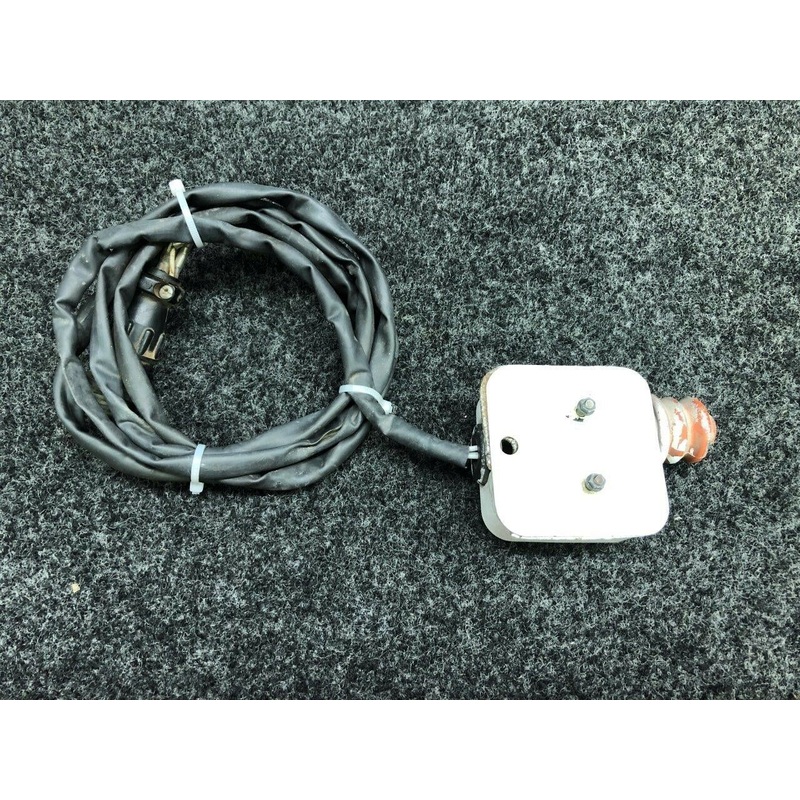 002-361013-607 Beech B58 Switch Landing Gear LH (Volts: 28)