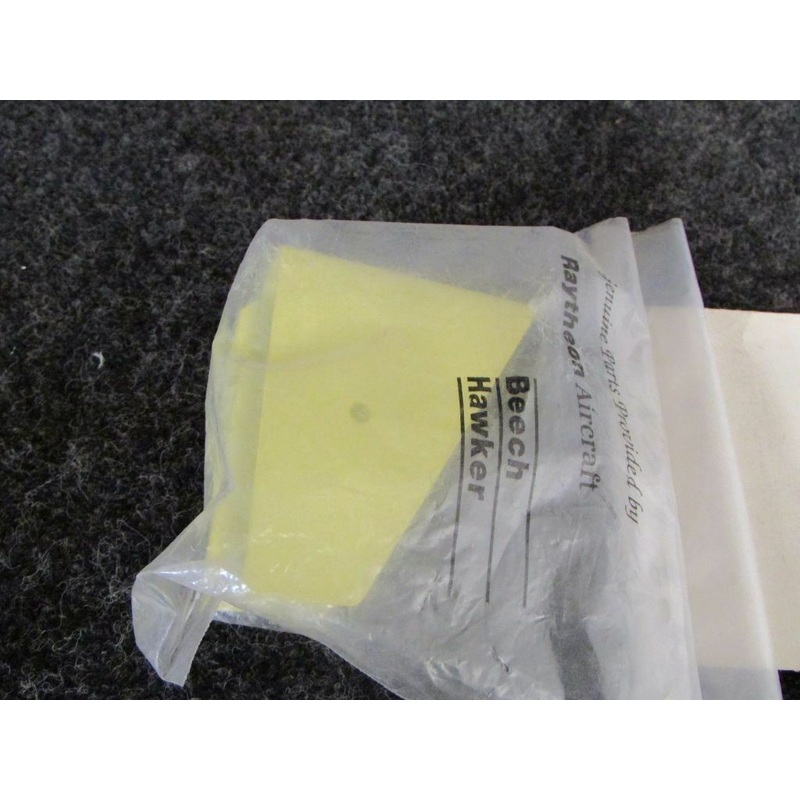 002-430023-7 Beechcraft Bracket Front Spar (NEW OLD STOCK) (SA)