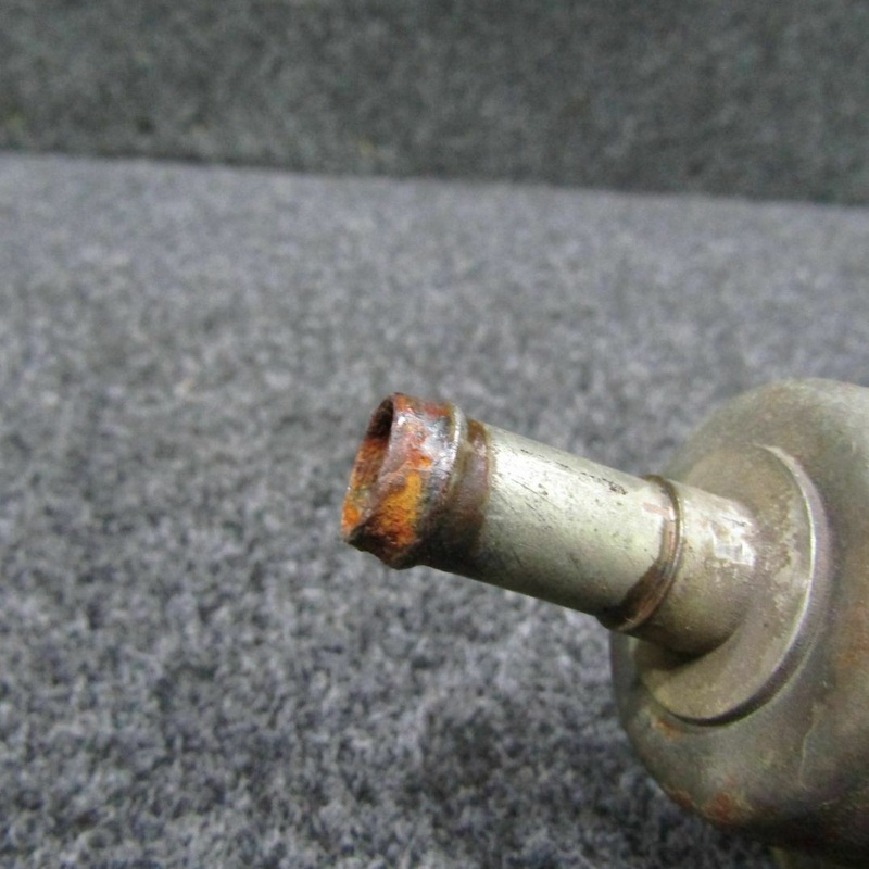 1H52-1 (USE: 484-228) Piper PA-31T Airborne Pressure Regulator (C20)