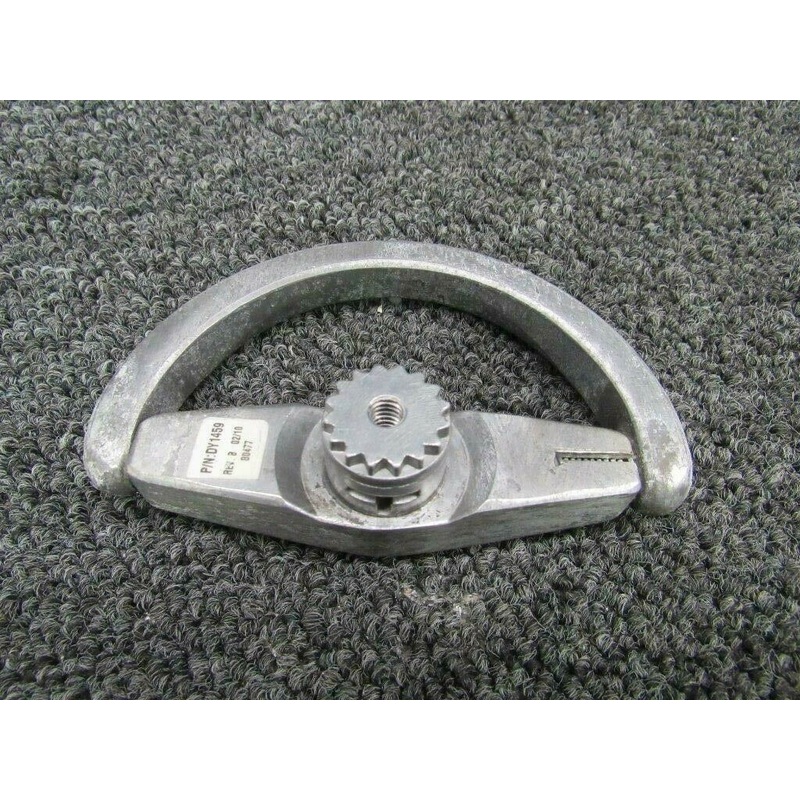 DY1459 Beech 58 Handle Assy Utility Outer D-Ring