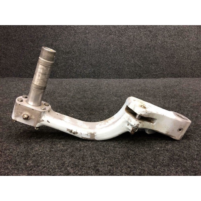 P-252-21 Rockwell 112 Main Gear Lower Yoke LH
