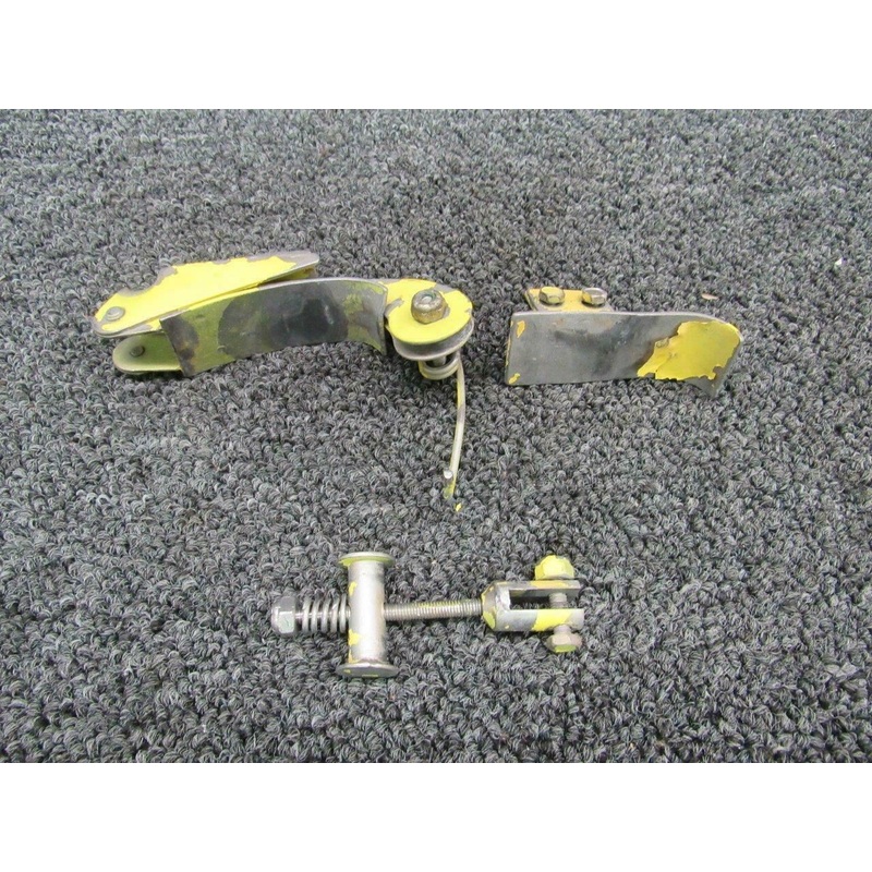 80033-1 Air Tractor AT-301 Attach Chemical Spray Boom LH