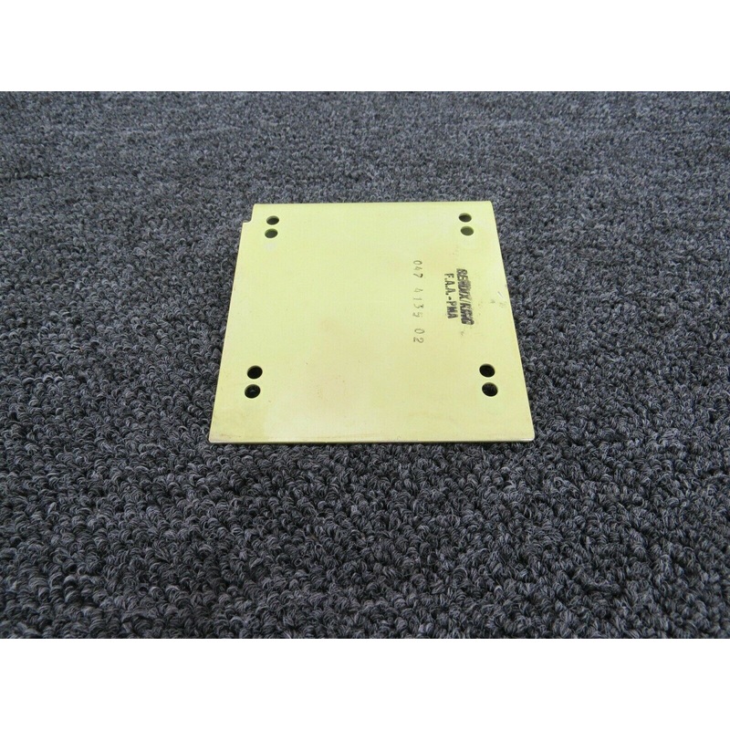 047-4135-02 Mooney M20M Bendix King Auto Pilot Mount Bracket