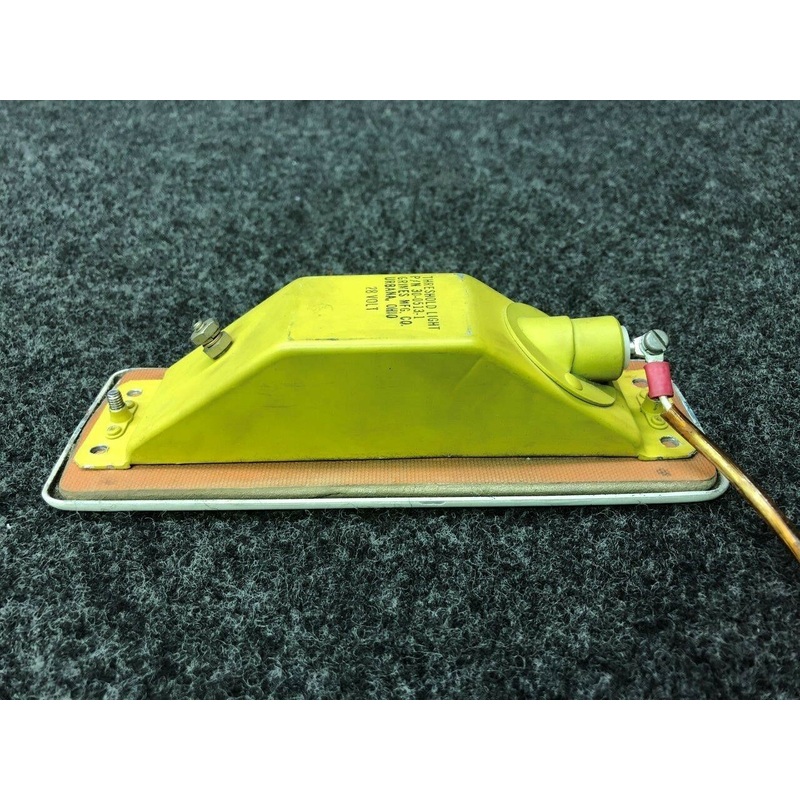 30-0513-1 Grimes Threshold Light Assembly (Volts: 28)