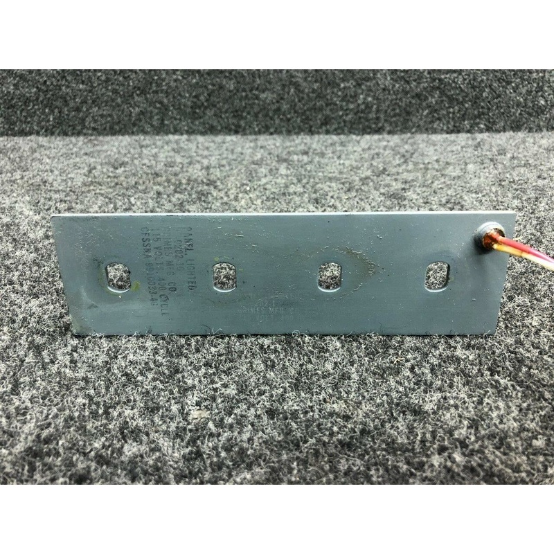 9-0202-1G Cessna 310Q Grimes Panel Cabin Comfort (Lighted: 28V)