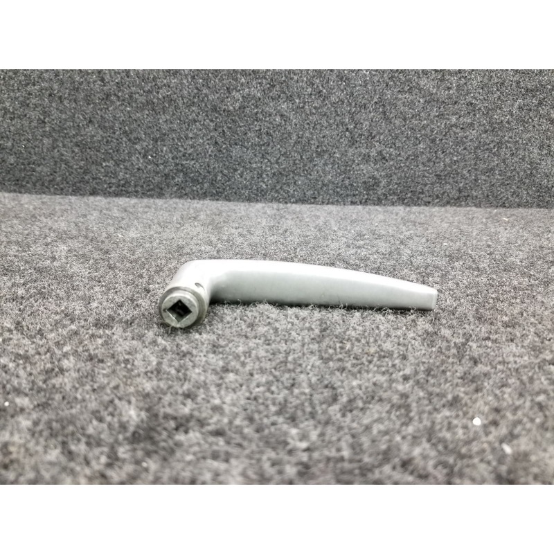 AR135-17 Beechcraft 58P Handle