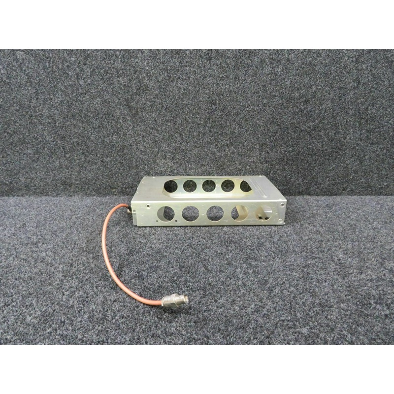 073-00940-0000 (Use: 073-00940-0002) Bendix King KLN-90B Mounting Tray (C20)