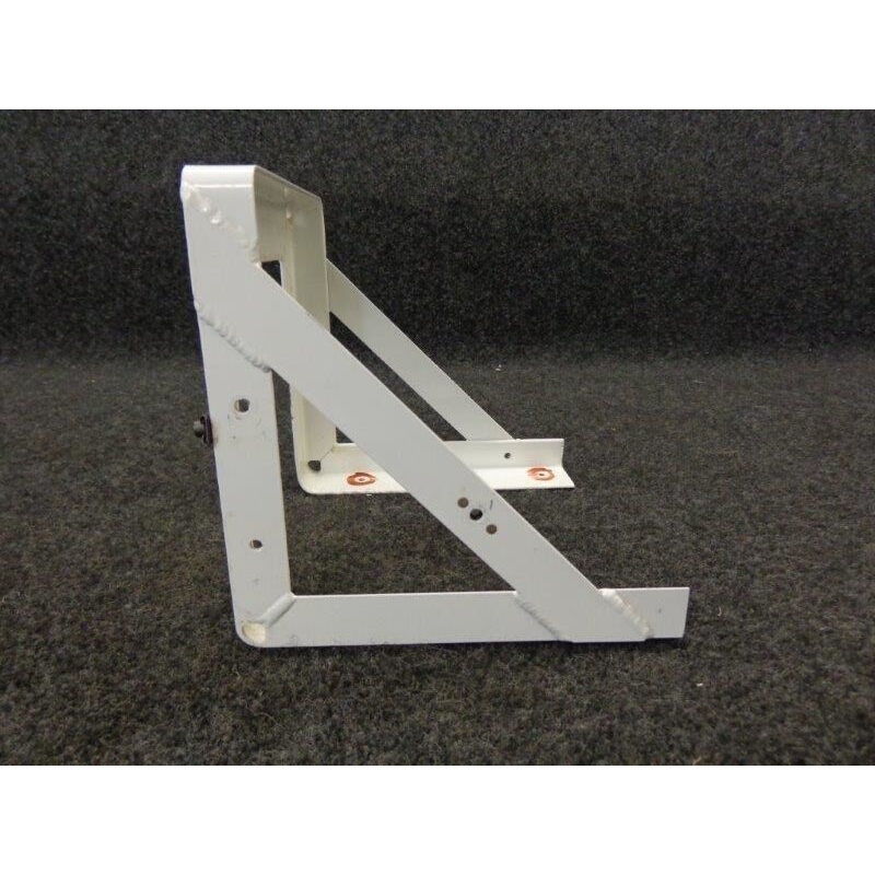 Cirrus SR20 Battery Box Bracket