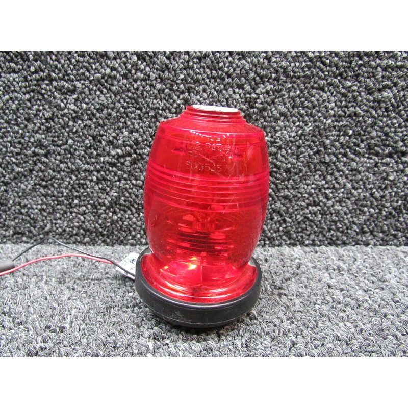 01-0770509-02 (USE: 70509) Cessna 182P Whelen Flashing Anti-Collision Beacon (Volts: 14)