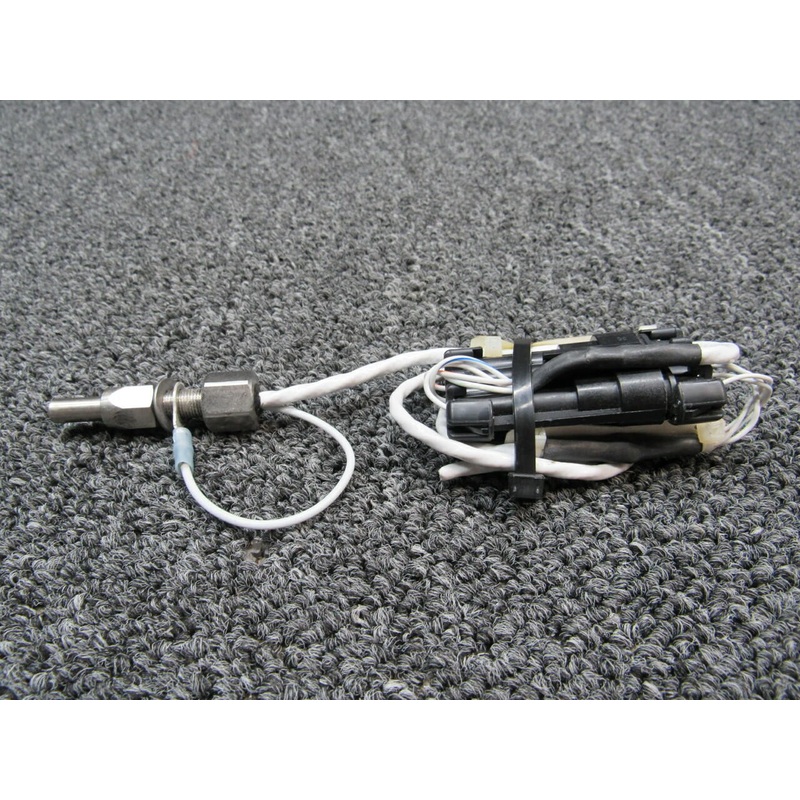 24790-003 (USE: 24663-050) Cirrus SR22T Outside Air Temperature Sensor (Hours: 695.5)