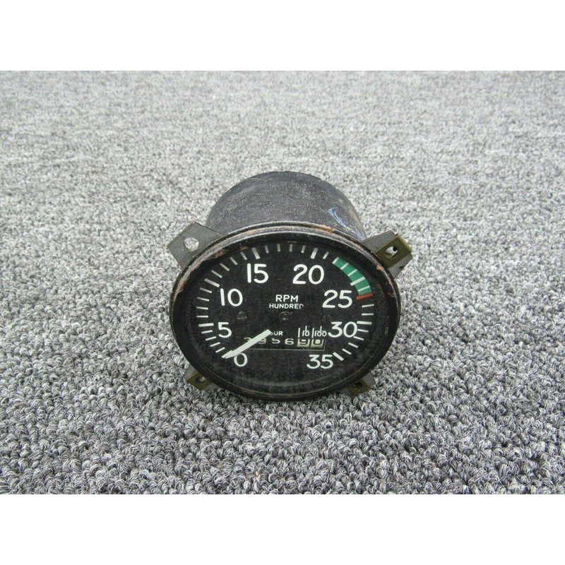 855004-503 Stewart Warner Tachometer Indicator (Hours: 3956.90)