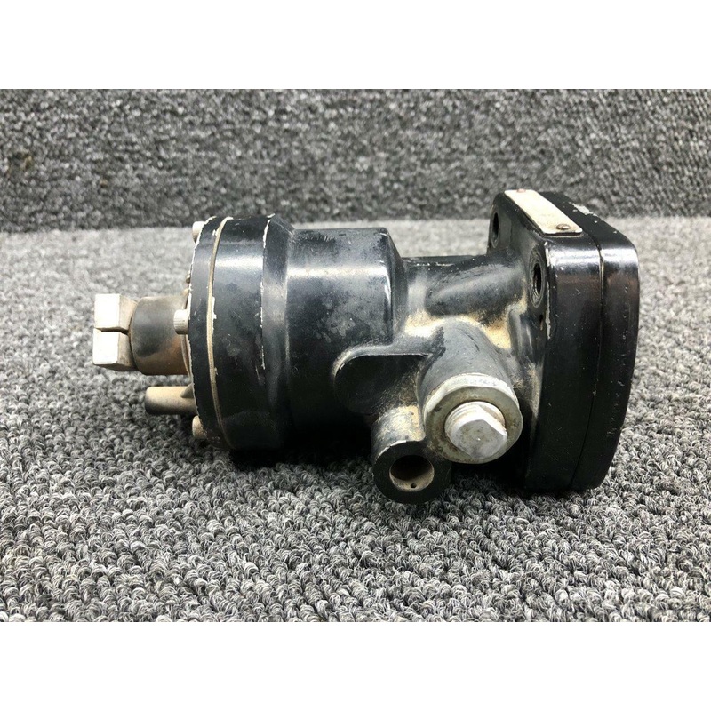 C290D3-A/T1 (USE: D20309-1) Cessna 182 P/Q McCauley Propeller Governor (PPP)