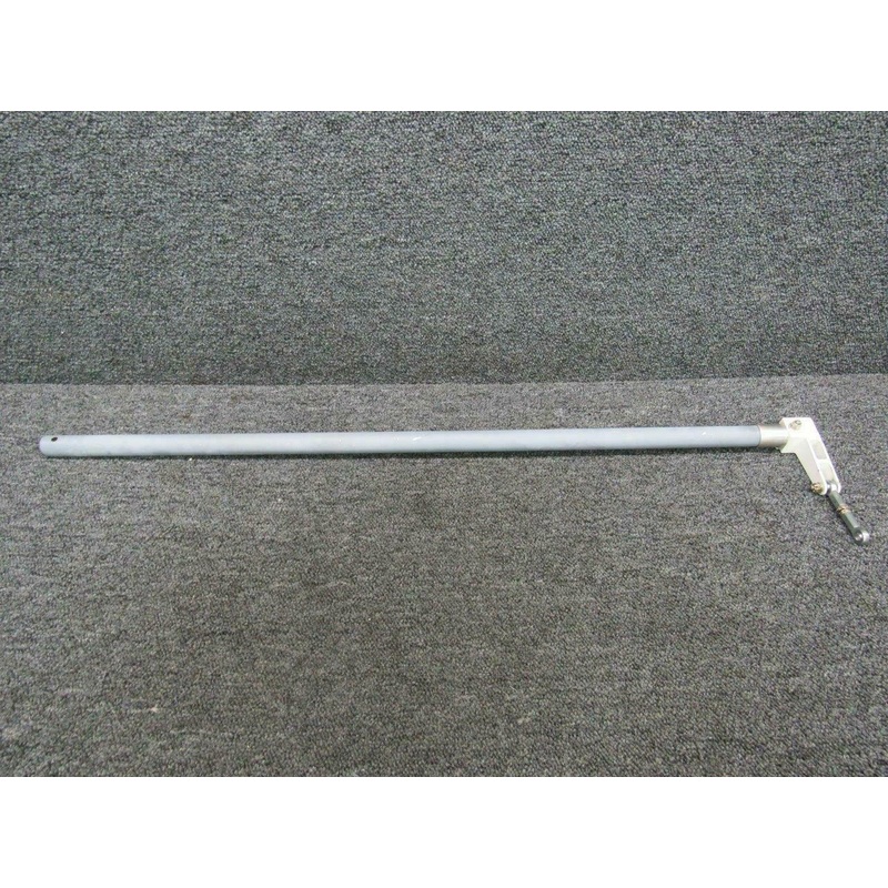10322-004 / 15231-001 Cirrus SR20 Flap Torque Tube Assy RH W/ End Fitting