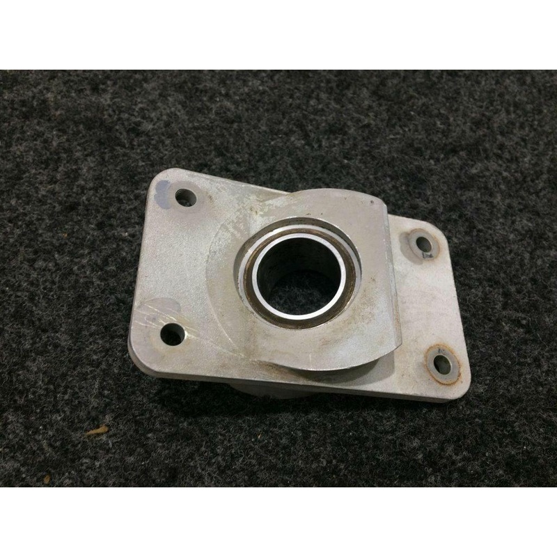 175028-1 (CAST: 175030-1) Rockwell 114 Fitting Main Gear Fwd