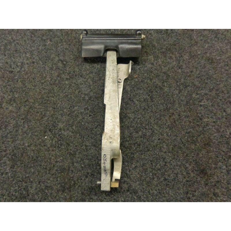 002-524020-2 (USE: 002-524020-6006) Beech A36 Rudder Pedal Arm RH