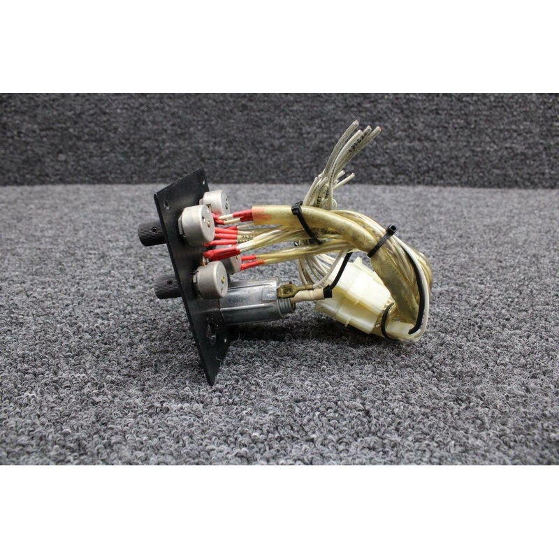 102-364041-1 Beech 58P Light Dimming Panel Assembly (Volts: 28)