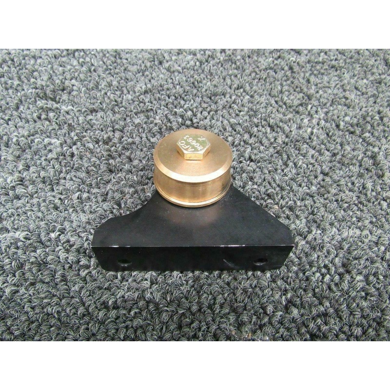 11478-002 / 11504-001 Cirrus SR20 Bracket Rudder Torque Tube Weldment W/ Bushing